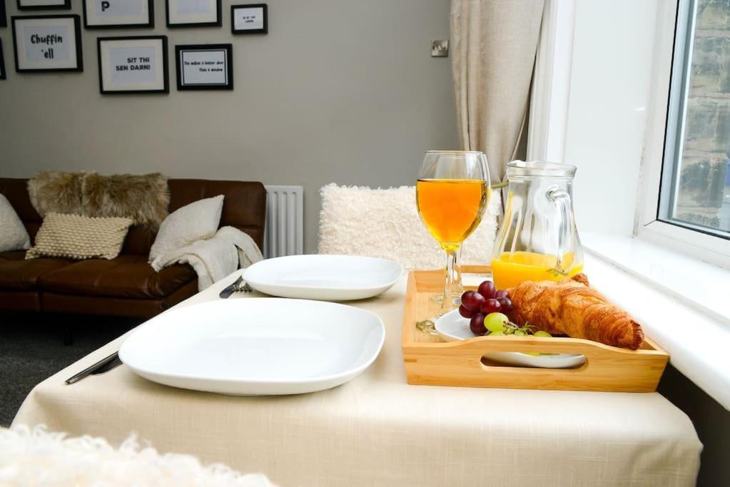 Ferienwohnung Delightful 2 Bed Town Centre House, Sleeps 4 Barnsley Exterior foto